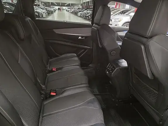 Peugeot 5008 2023 photo 5