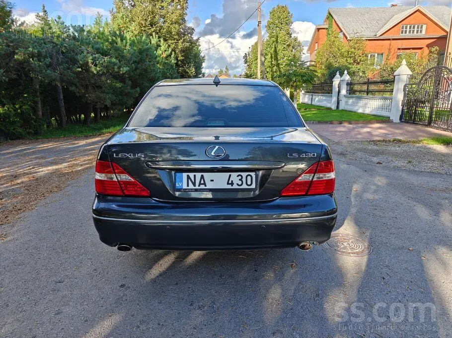 Lexus Ls 2004 photo 4