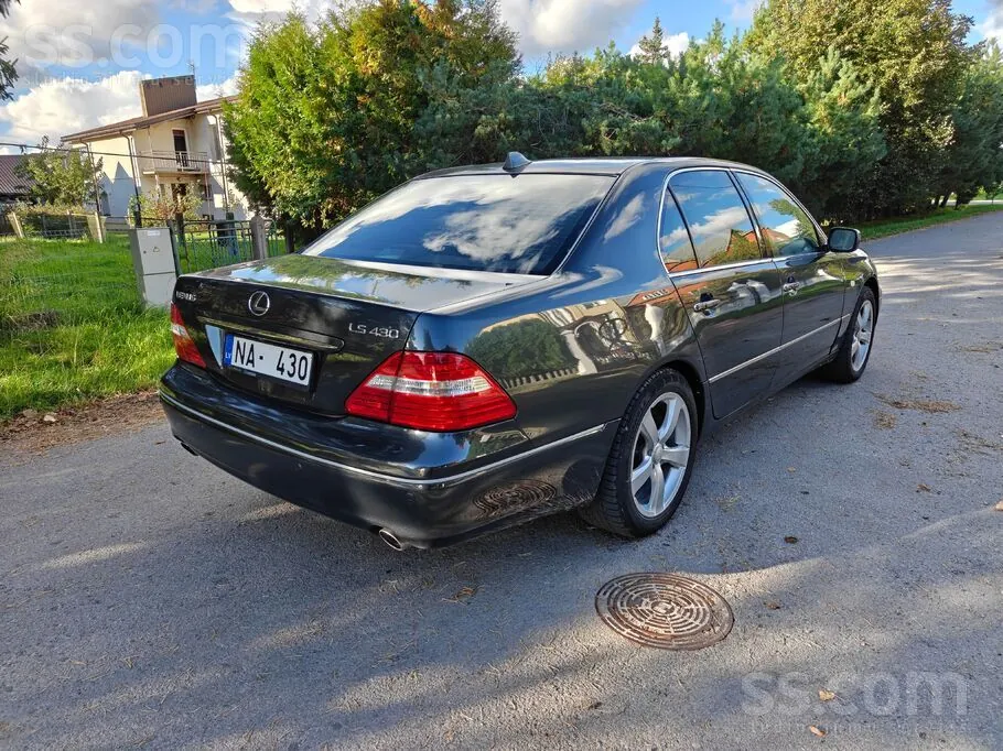 Lexus Ls 2004 photo 5