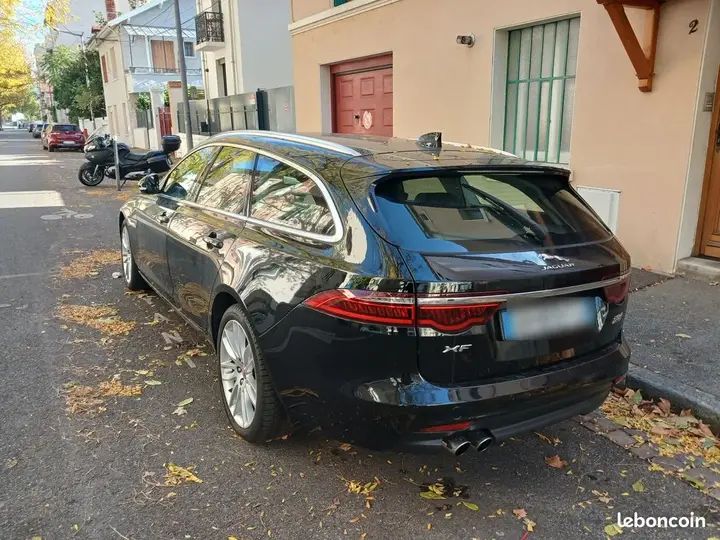 Jaguar Xf 2018 photo 3