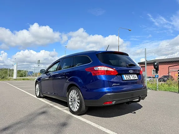 Ford Focus 2014 photo 3