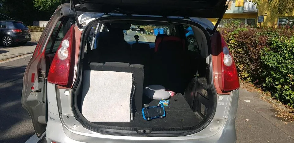 Mazda 5