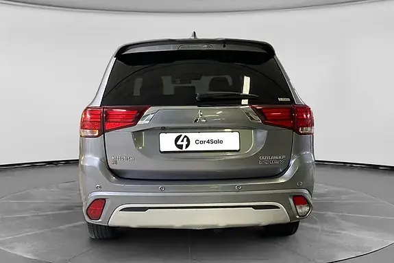 Mitsubishi Outlander 2018 photo 4