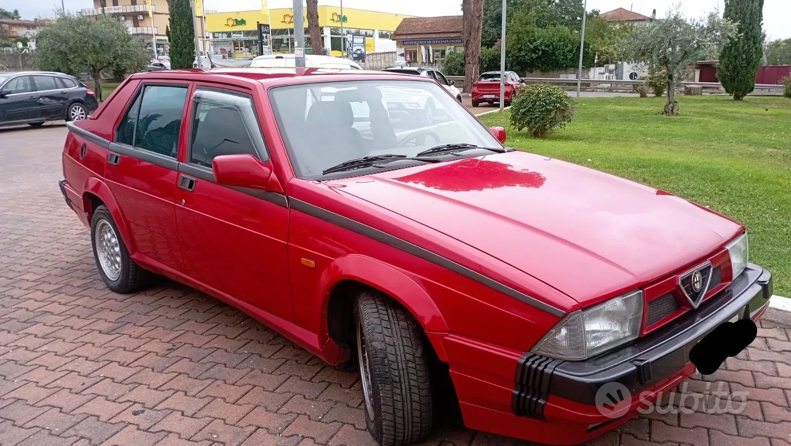 Alfa Romeo 75