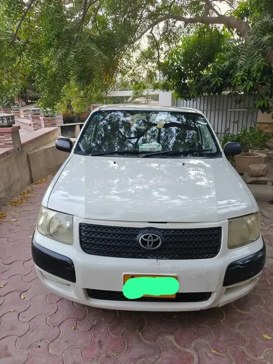 Toyota Succeed