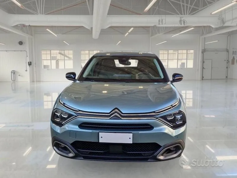 Citroen C4 2022 photo 2