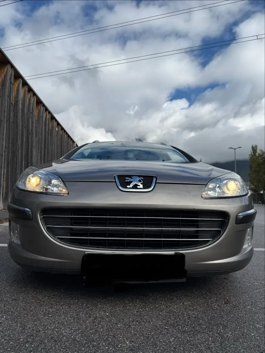 Peugeot 407