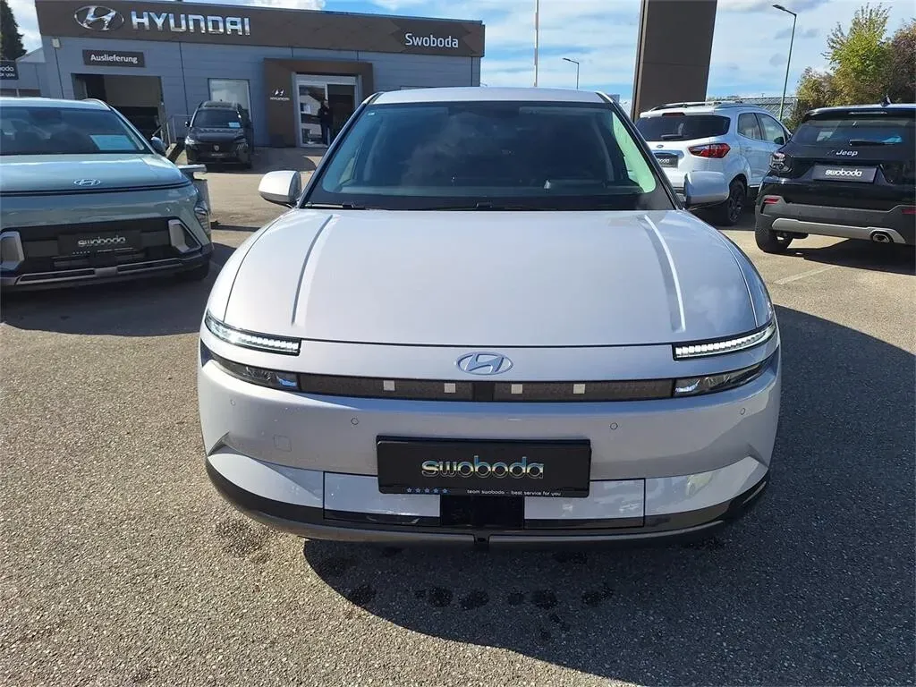 Hyundai Ioniq 3 2026 photo 2