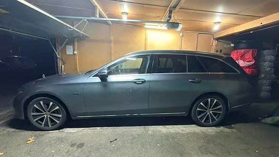 Mercedes-Benz E300 De 2020 photo 2