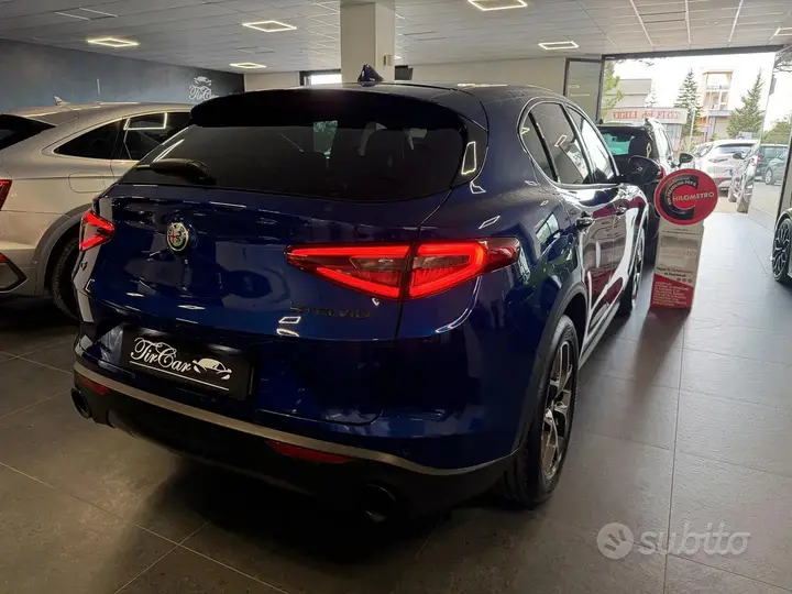 Alfa Romeo Stelvio 2022 photo 4