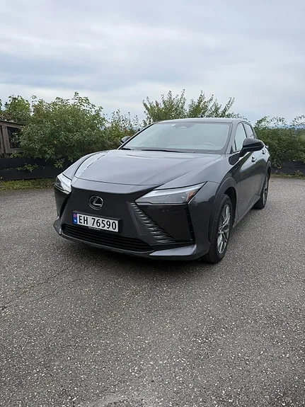 Lexus Rz450E