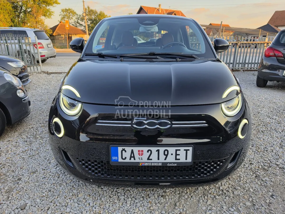 Fiat 500E 2020 photo 2