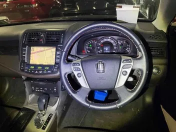 Toyota Crown 2012 photo 5