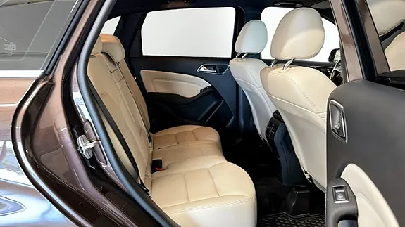 Mercedes-Benz B220 2018 photo 5