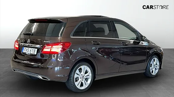 Mercedes-Benz B220 2018 photo 2