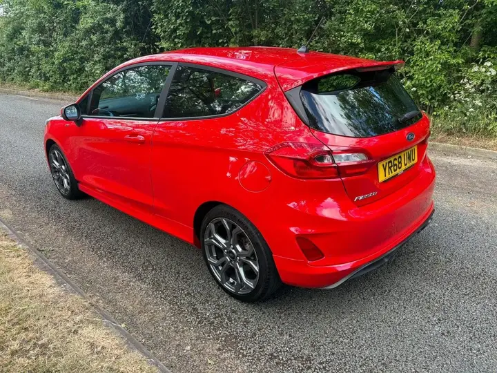 Ford Fiesta 2018 photo 3