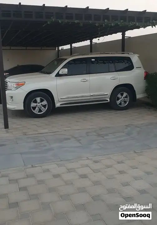 Toyota Land Cruiser 2015 photo 2