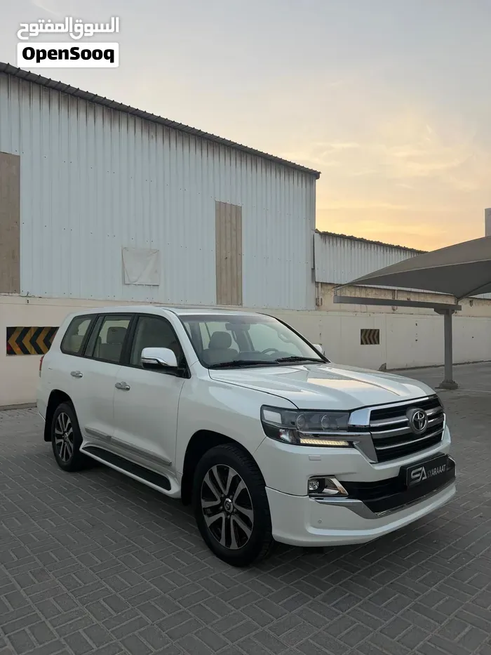 Toyota Land Cruiser 2019 photo 3