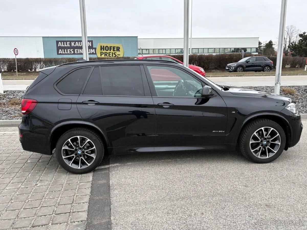 BMW X5 2017 photo 2