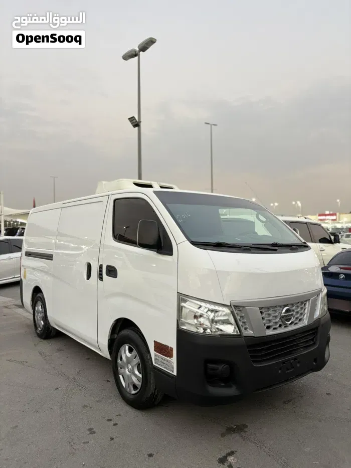 Nissan Urvan 2016 photo 2