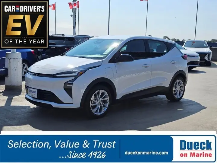 Chevrolet Bolt 2027 photo 4