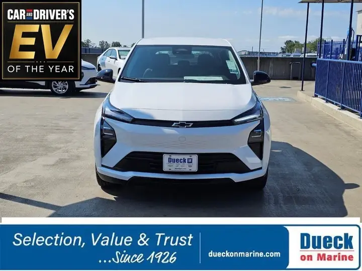 Chevrolet Bolt 2027 photo 3