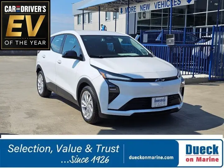 Chevrolet Bolt 2027 photo 2