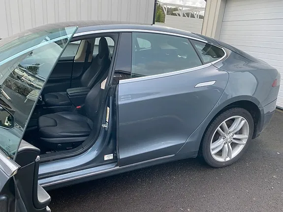 Tesla Model S 2014 photo 3