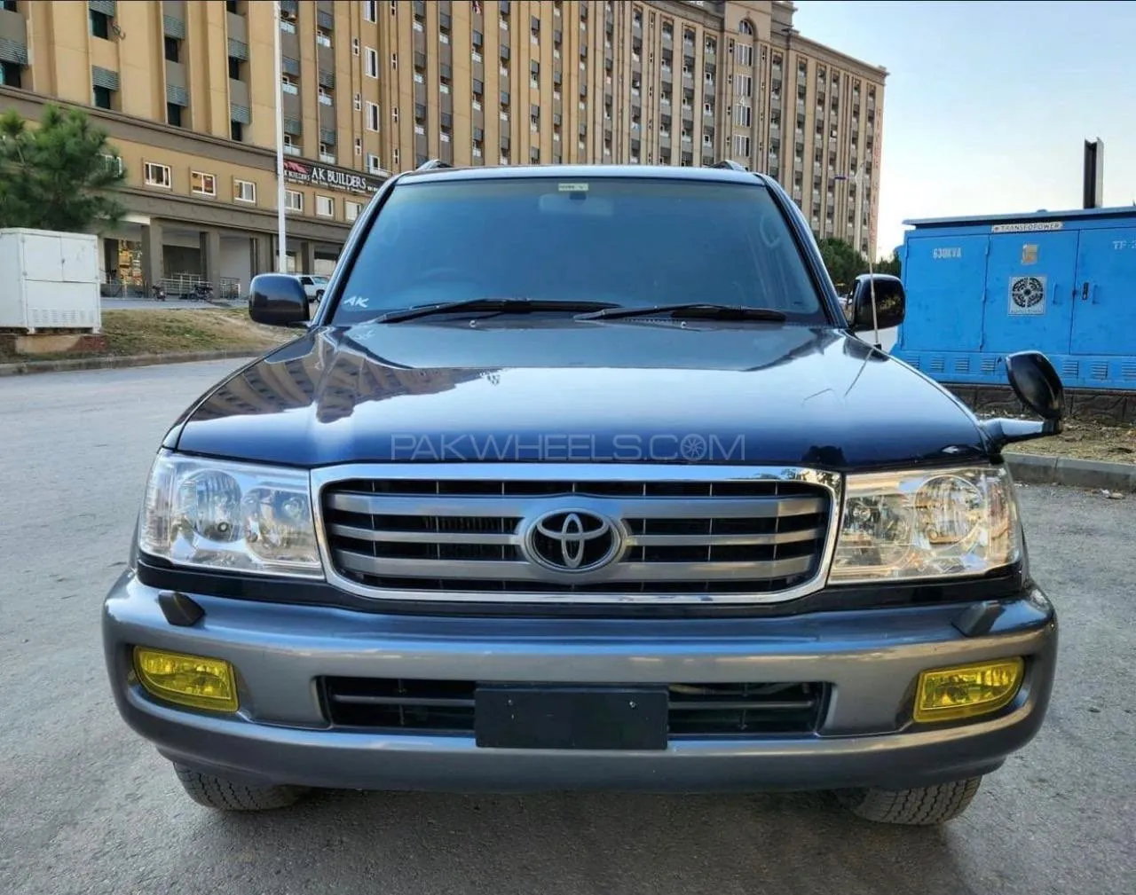 Toyota Land Cruiser