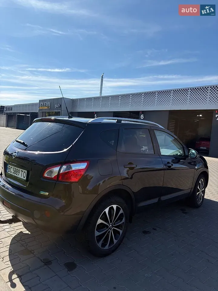 Nissan Qashqai 2012 photo 5