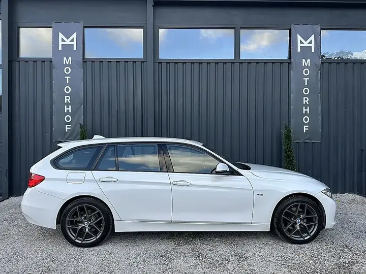BMW 3 Series 2015 photo 3