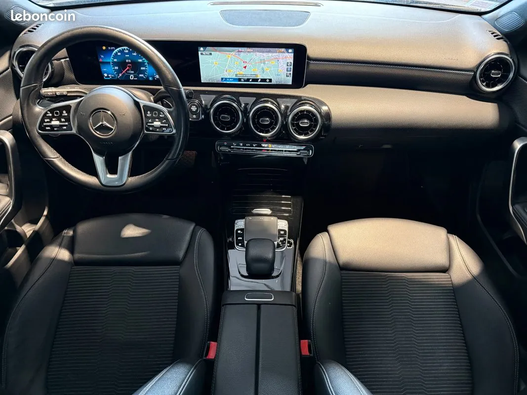 Mercedes-Benz A-Class 2019 photo 3