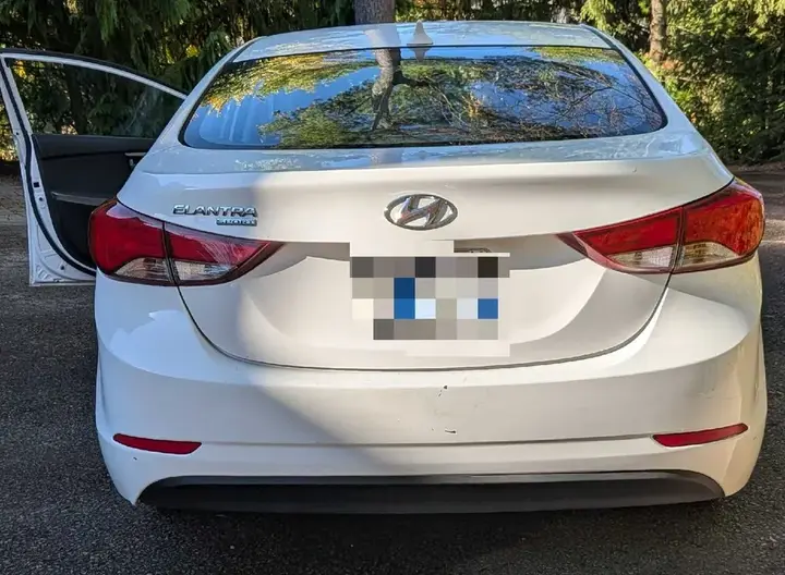 Hyundai Elantra 2016 photo 2