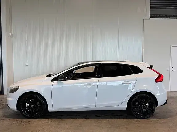 Volvo V40 2016 photo 4