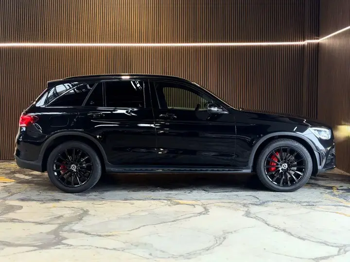 Mercedes-Benz Glc 2019 photo 2