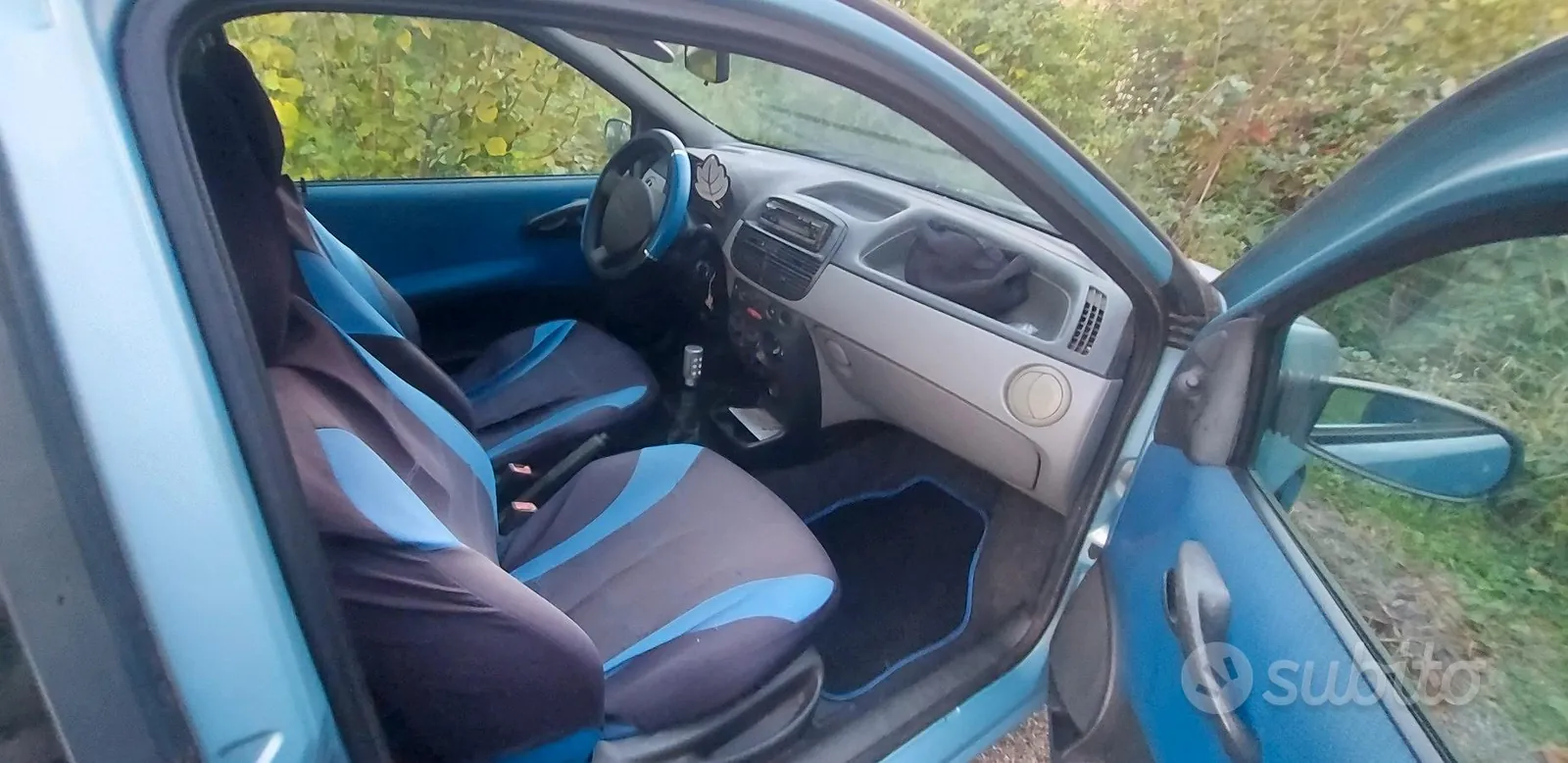 Fiat Punto 2002 photo 5