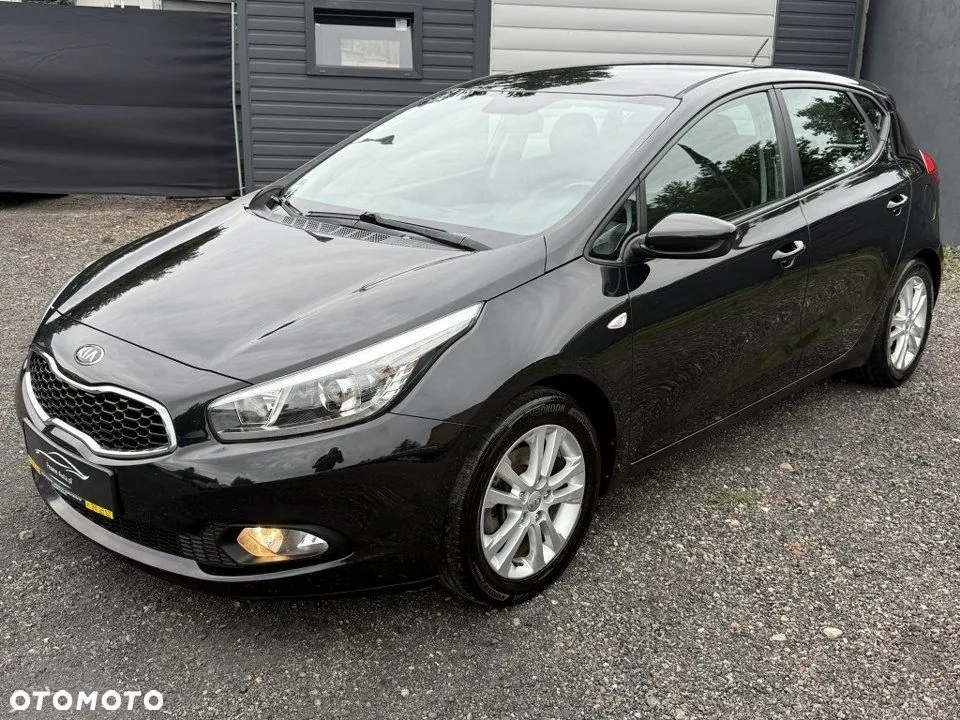 Kia Ceed 2013 photo 3