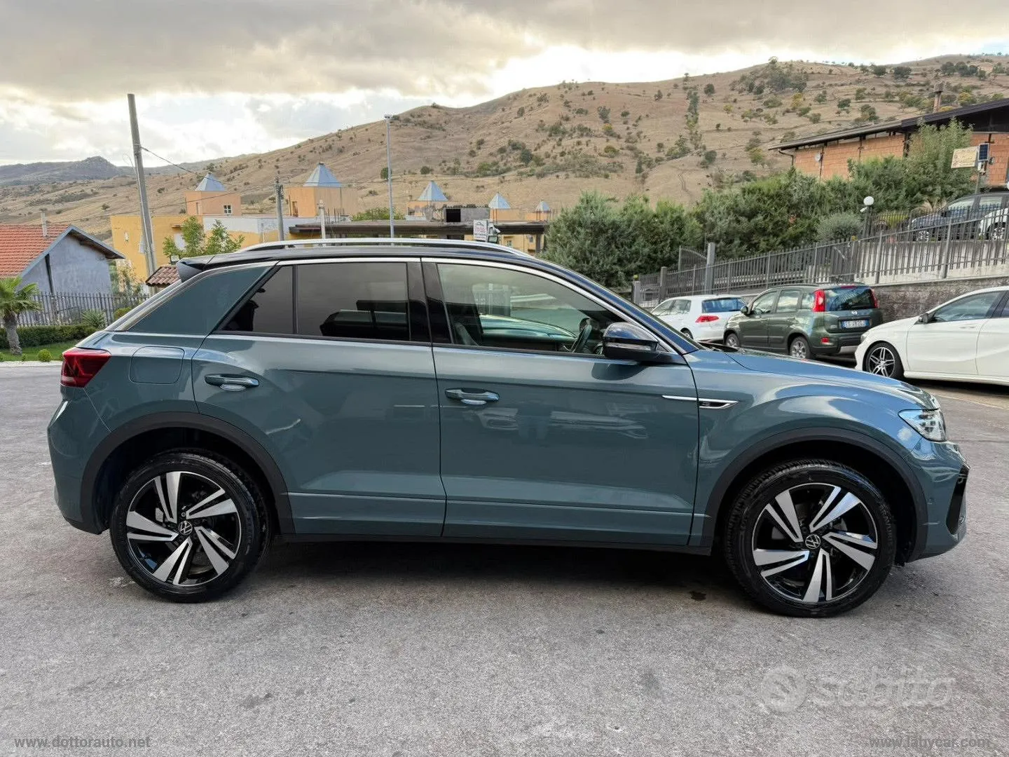 Volkswagen T-Roc 2022 photo 4