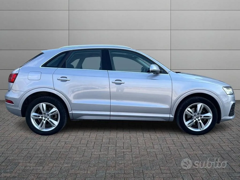 Audi Q3 2017 photo 3