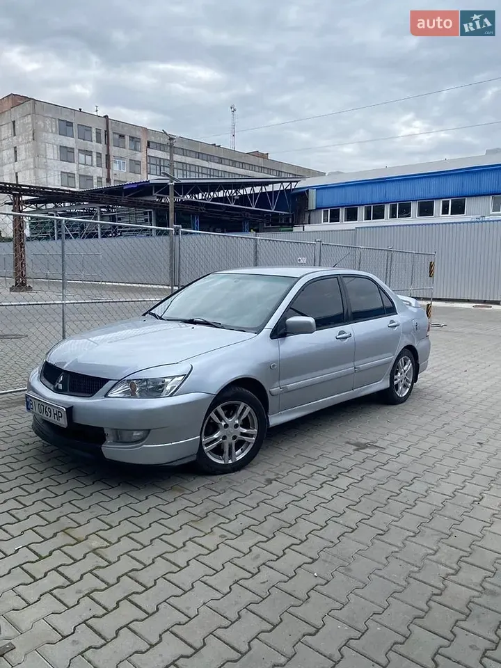 Mitsubishi Lancer