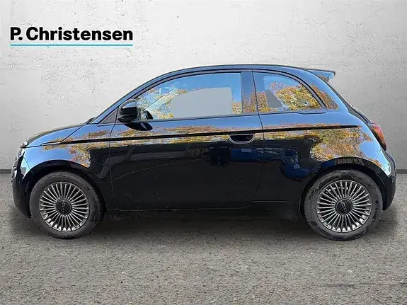 Fiat 500E 2021 photo 2