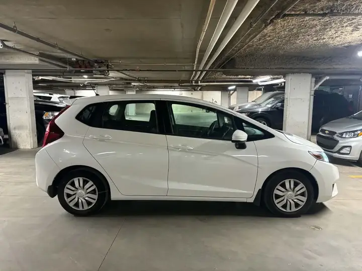 Honda Fit 2017 photo 2