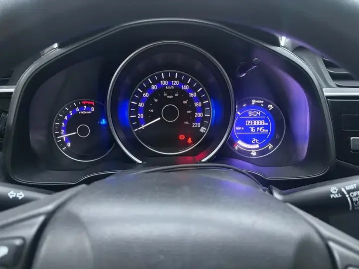 Honda Fit 2017 photo 5