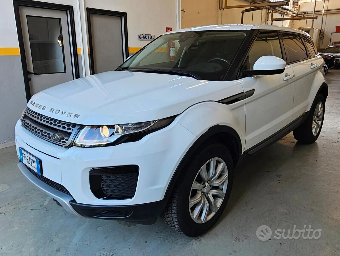 Land Rover Evoque 2018 photo 5