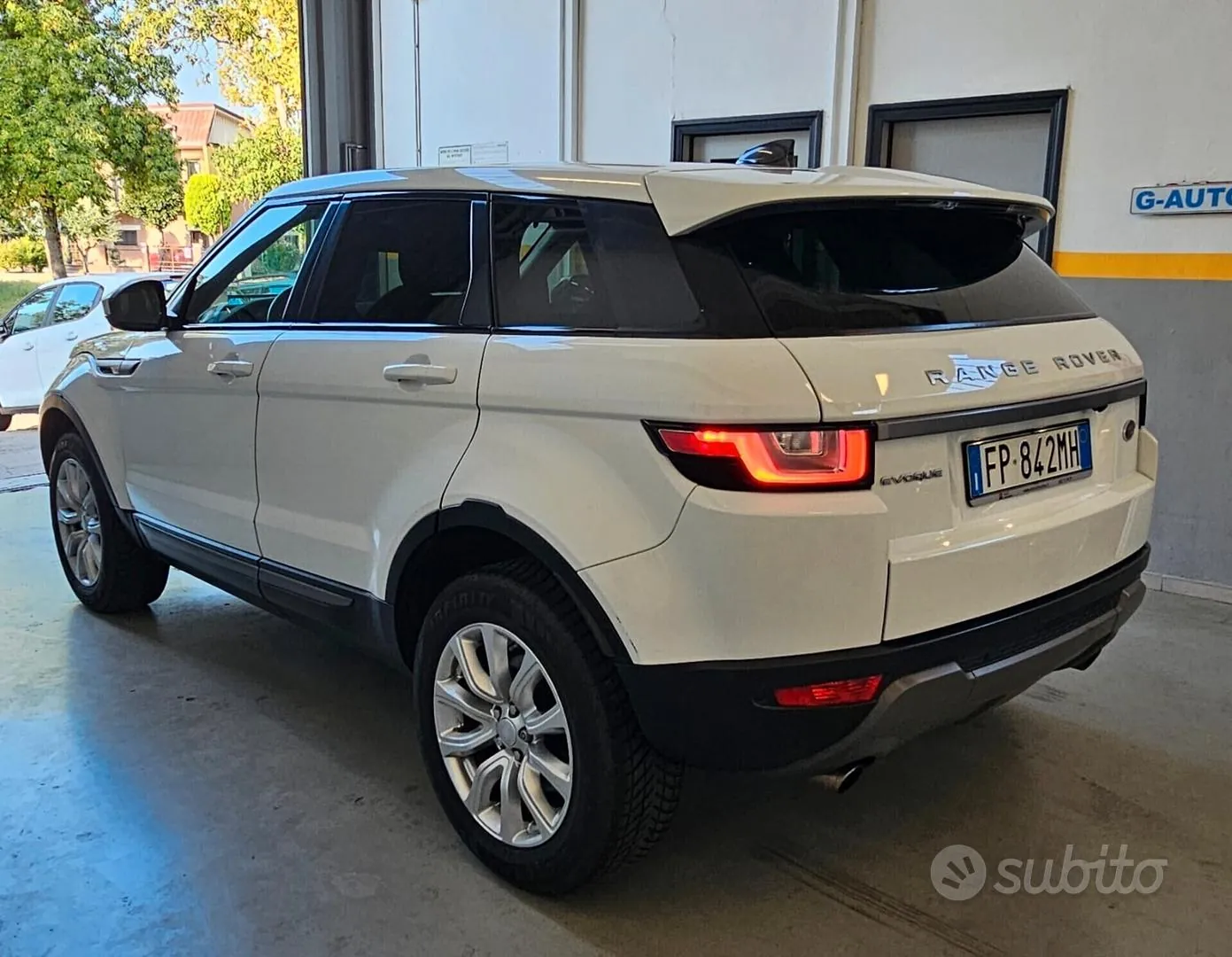 Land Rover Evoque 2018 photo 4