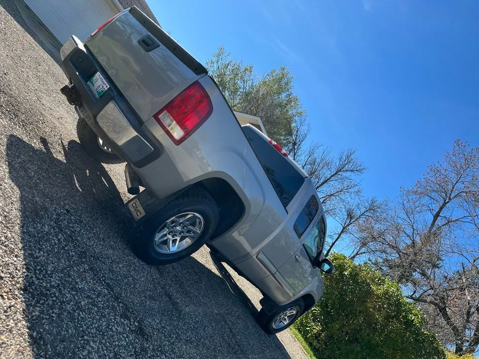 GMC Sierra 1500 2009 photo 3