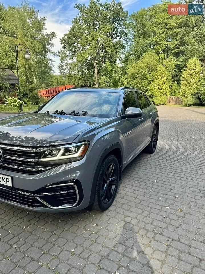 Volkswagen Atlas Cross Sport