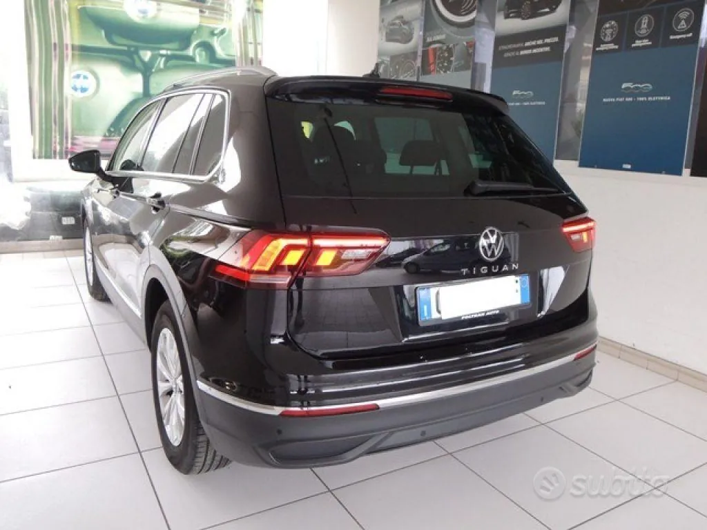 Volkswagen Tiguan 2024 photo 3