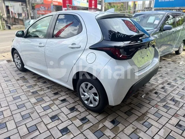 Toyota Yaris 2025 photo 4