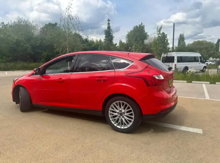 Ford Focus 2014 photo 5